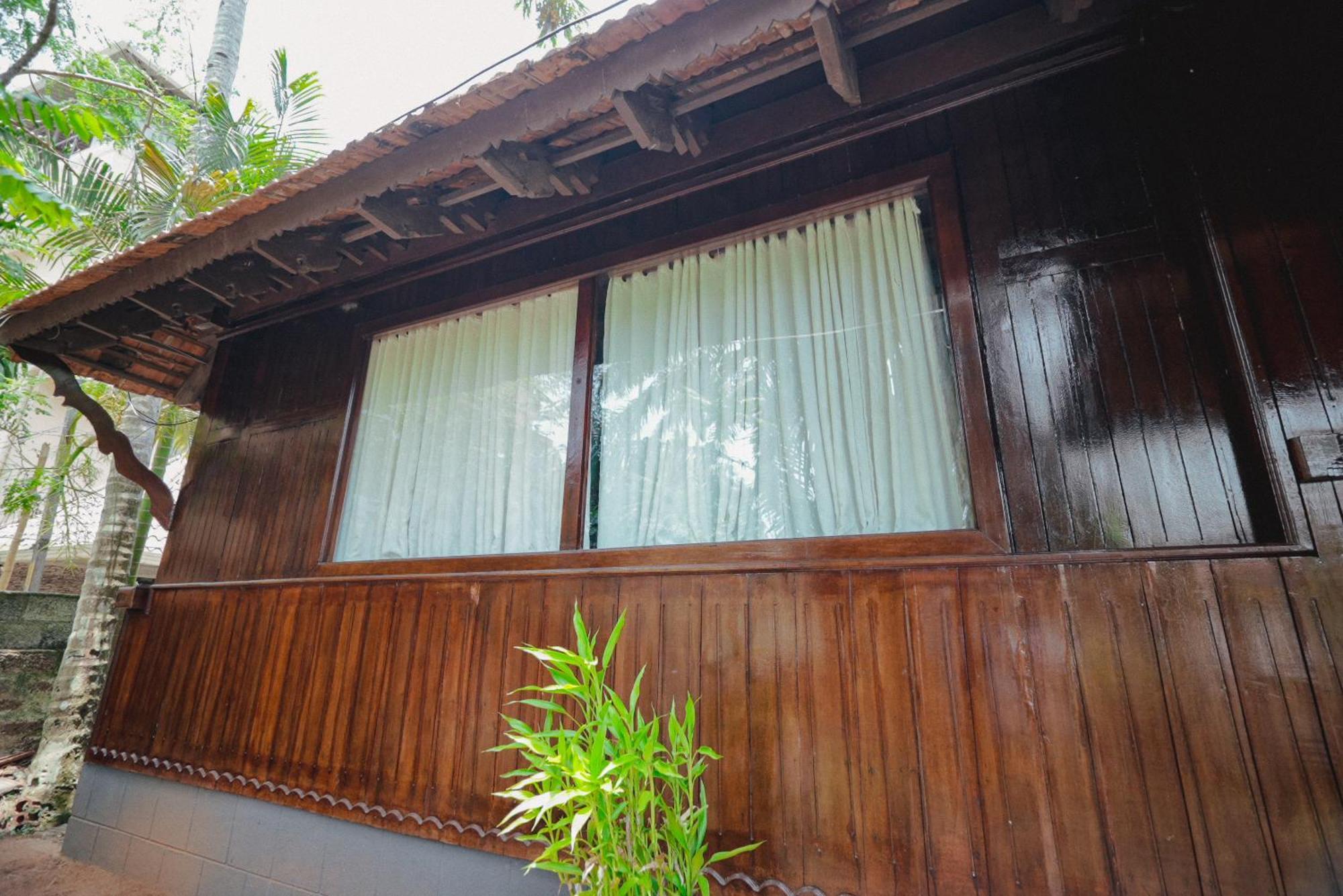 Raja Park Beach Resort Varkala Exterior foto
